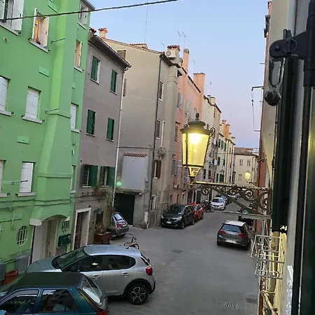 Ciosot House