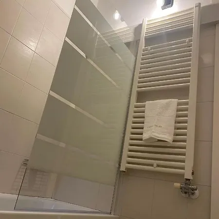 Ciosot House Apartment